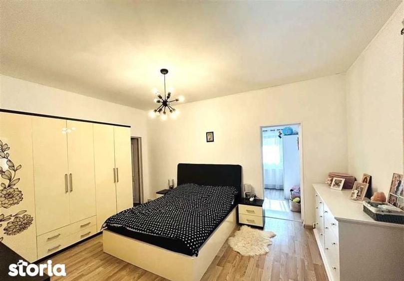 Casa 180mp + hala 128mp Sura Mare pe un nivel cu panouri solare - 6