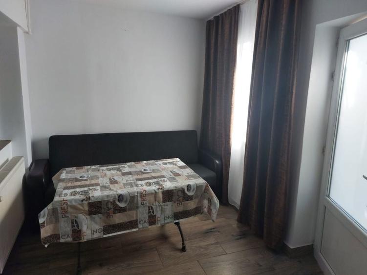 Inchiriez garsoniera in vila - 3