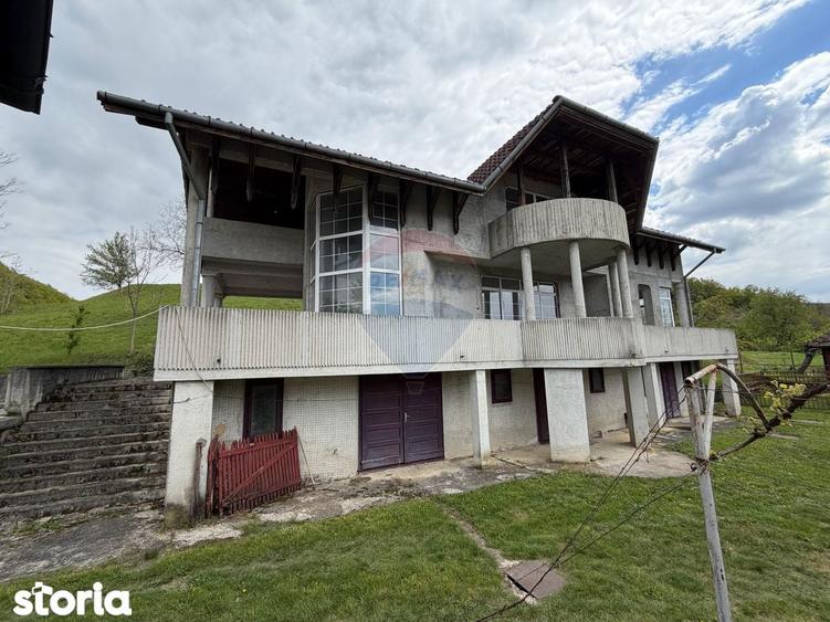 Proprietate spatioasa cu teren generos -in Buciumi /Somcuta Mare - 14