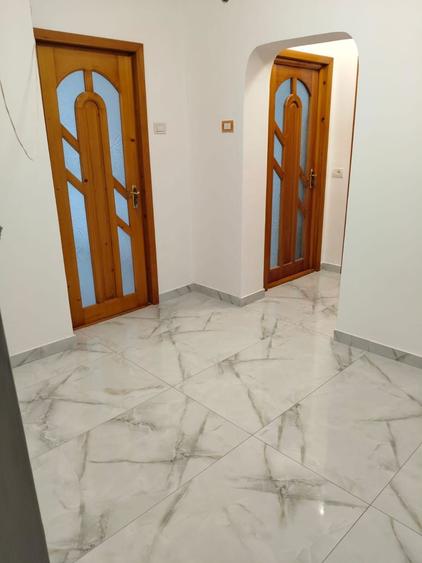 Apartament de vanzare - 2