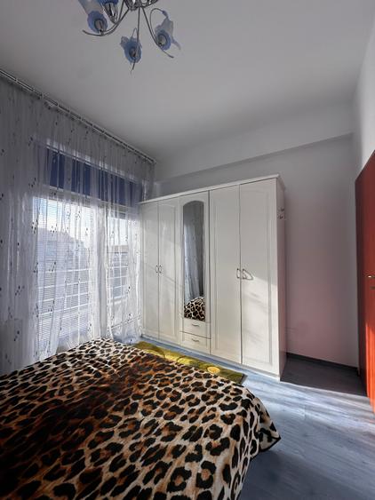 Apartament cu 3 camere- !!!!!!!DISPONIBIL!!!!! - 7