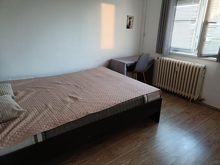 Apartament cu 2 camere de inchirat zona 300 - 3