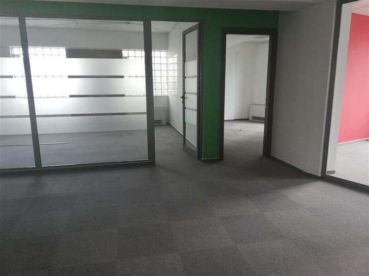 Birou, de 350 mp, în Polonă