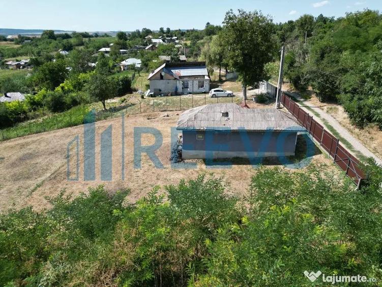 Casa ?i teren de vanzare in Parincea jud. Bacau. - 15
