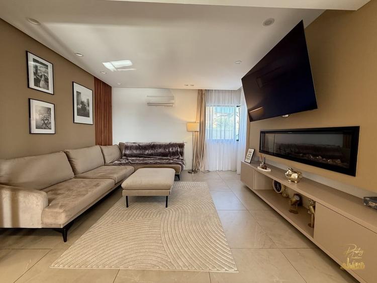 Casa de lux cu 4 camere si piscina de vanzare in Dezmir - Cluj - 15