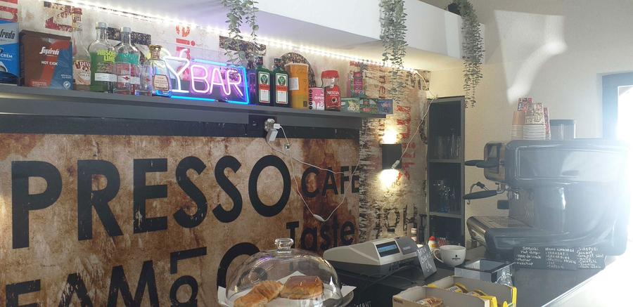 Vand afacere caffe-bar zona Republicii Brasov - 4
