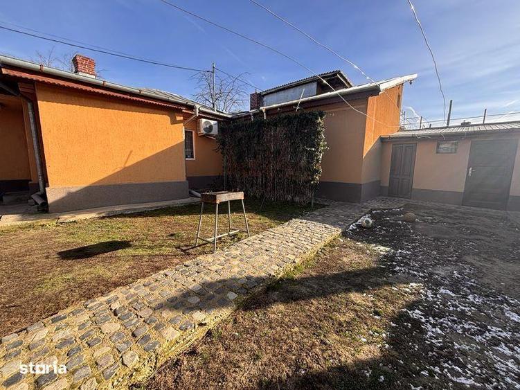 Casa, Chitila, cartierul Regina Maria, 3 corpuri de locuit, teren 548m - 4