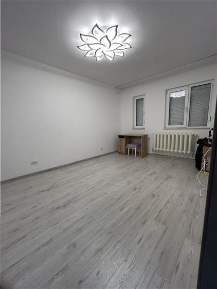 Garsoniera complet renovata, zona Palas - 1