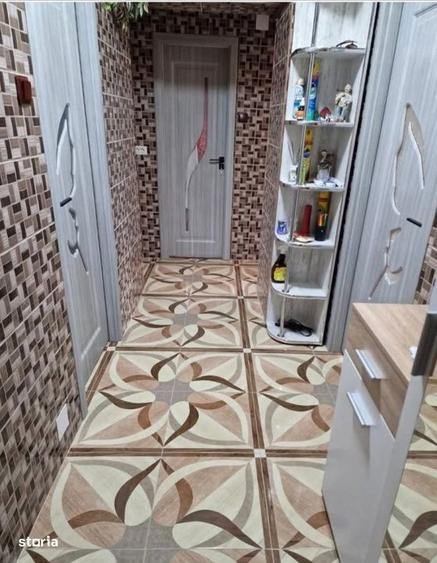 Apartament 4 camere, decomandat, etaj intermediar, Mizil - 4