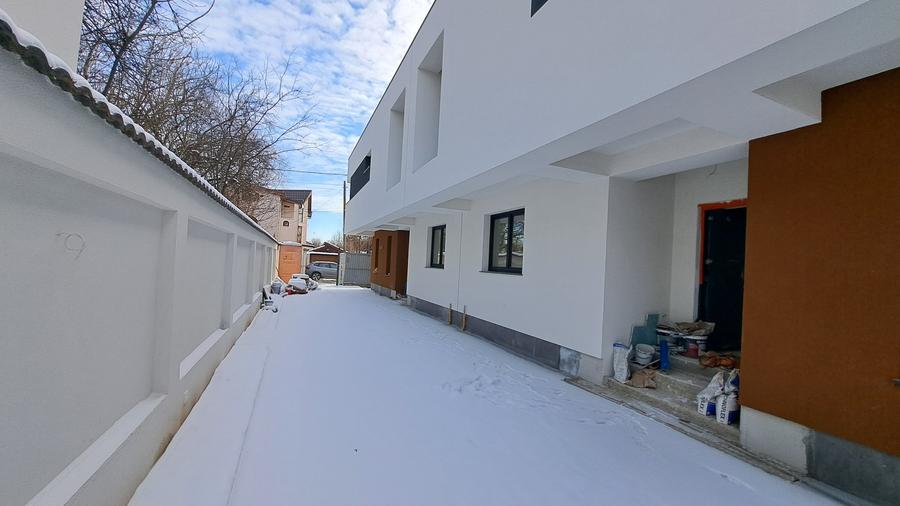 VILA SUPERBA CU 5 CAMERE AMPLASATA IDEAL - 39