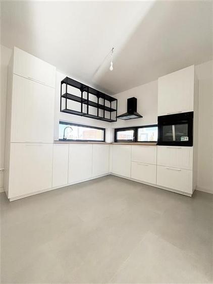 Vila tip duplex in cartier rezidential, 3 dormitoare, 2 bai, pompa de caldura, B - 9