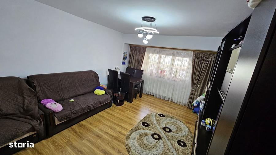 Apartament 2 camere, decomandat, etaj 2, spatios - 6