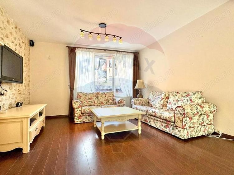 Casa / Vila cu 5 camere de inchiriat - 16