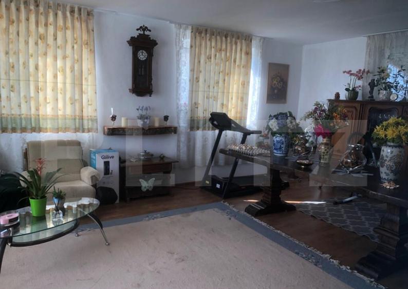 Casa de vanzare , 284 mp , zona strazii Careiului - 6