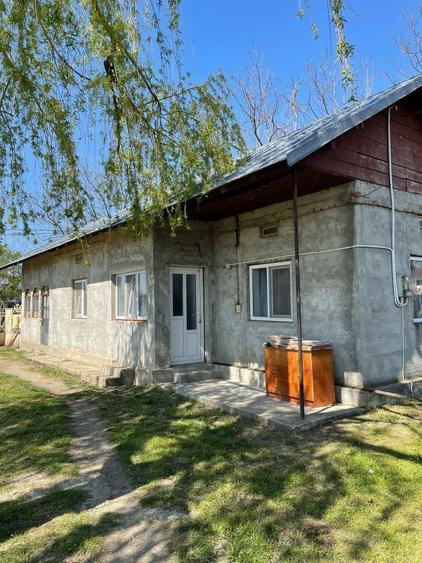 Casa de vanzare + teren - 6