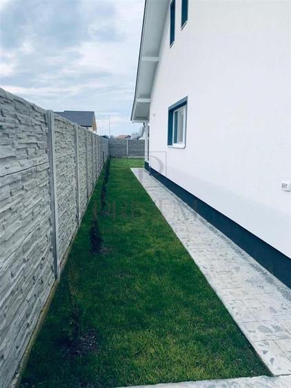 Duplex cu pod mansardabil - personalizare interioara - drum pavat - canalizare. - 3