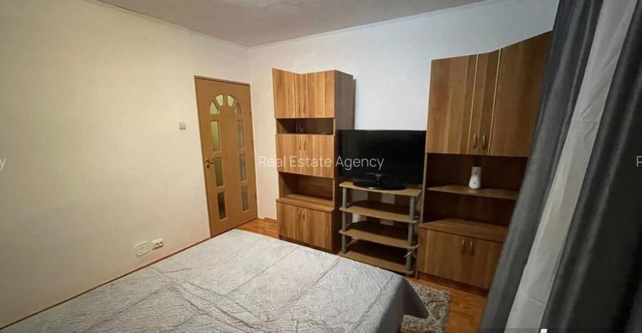 2 camere in zona Circumalatiunii