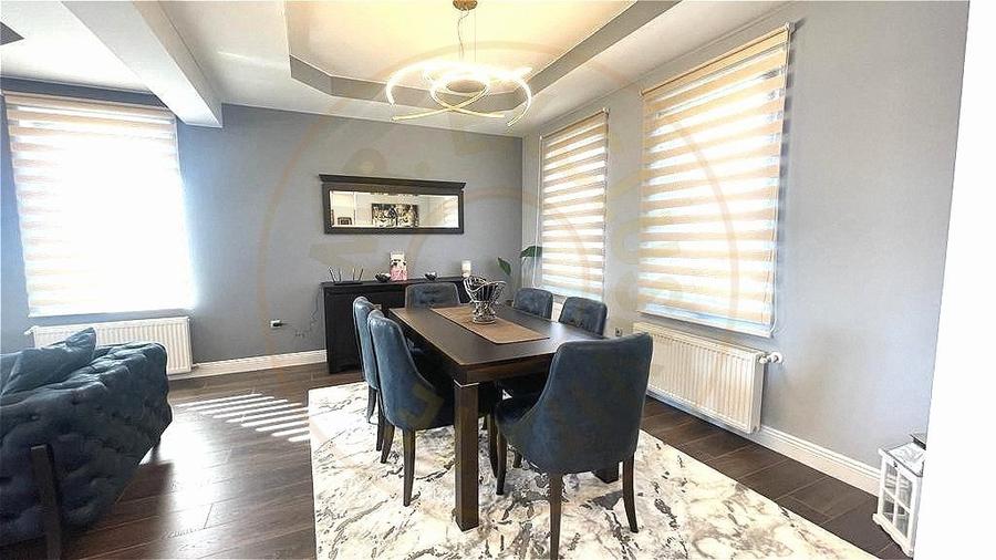 Casa exclusivista cu piscina - 3