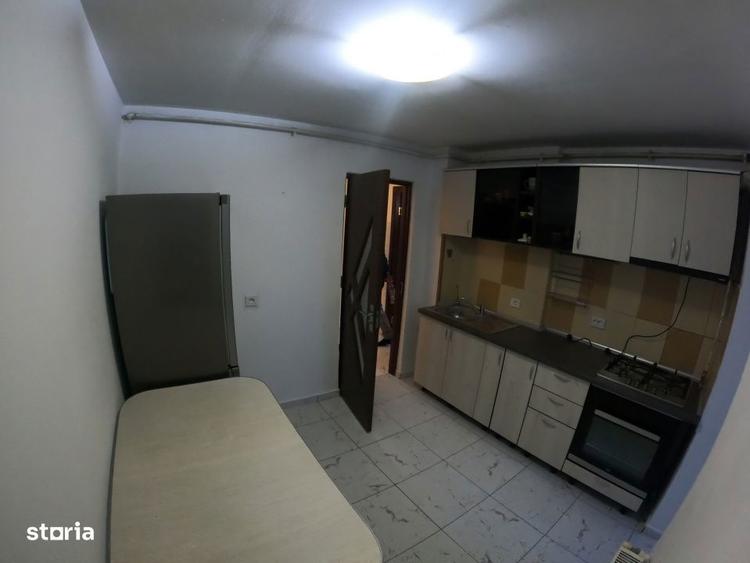Apartament de Vanzare decomandat 3 cam 70 mp - 9