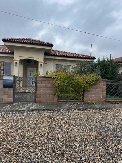 De vanzare casa stil mediteranean - 3