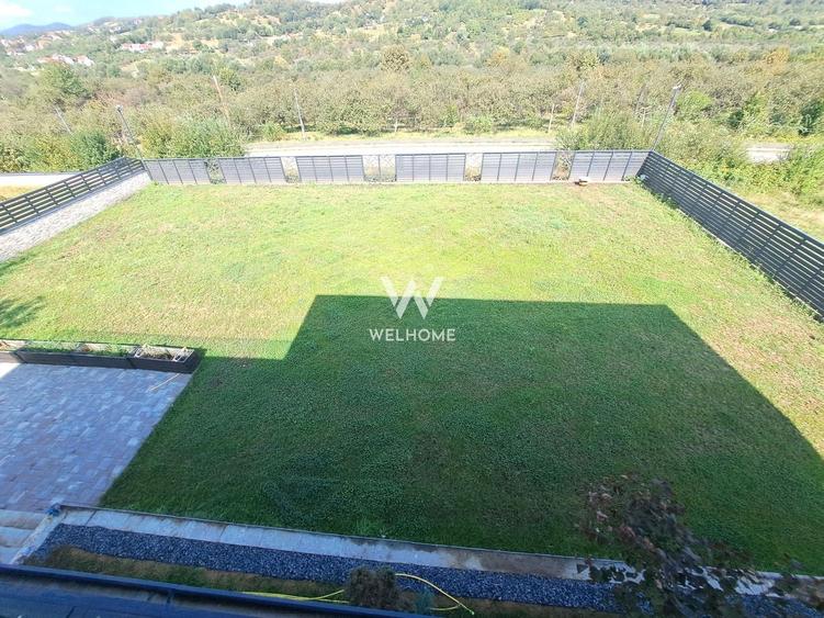 Casa cu piscina interioara si proveliste catre CETATE - 28