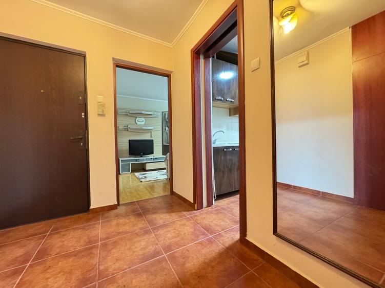 De vanzare - Apartament 3 cam - 68 mp - 700 metri Vulcan Center - 10