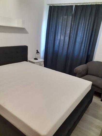 Inchiriez apartament - 1