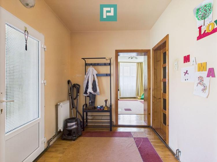 Casă cu 4 camere și teren de 1450 mp în Aradul Nou - 16