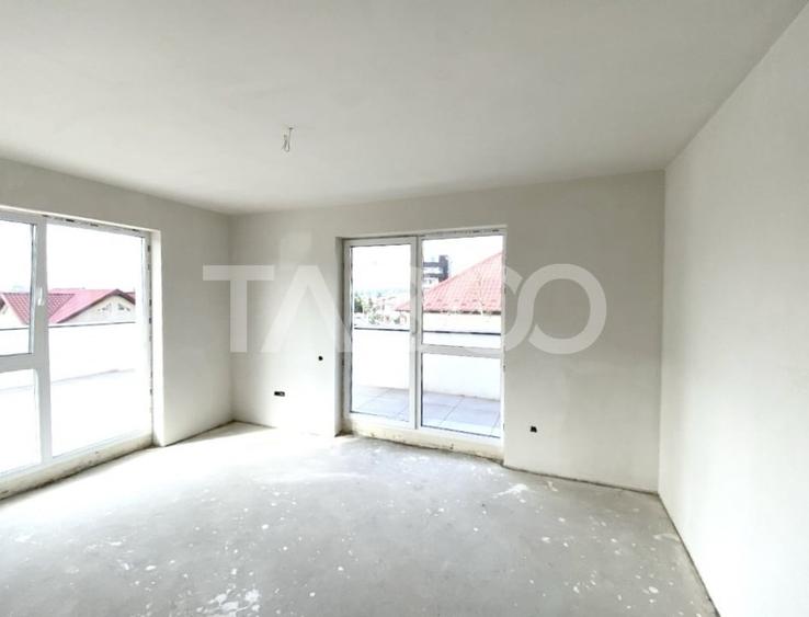 De vanzare penthouse cu terasa de 90 mp semicentral zona Parc Armatura - 3