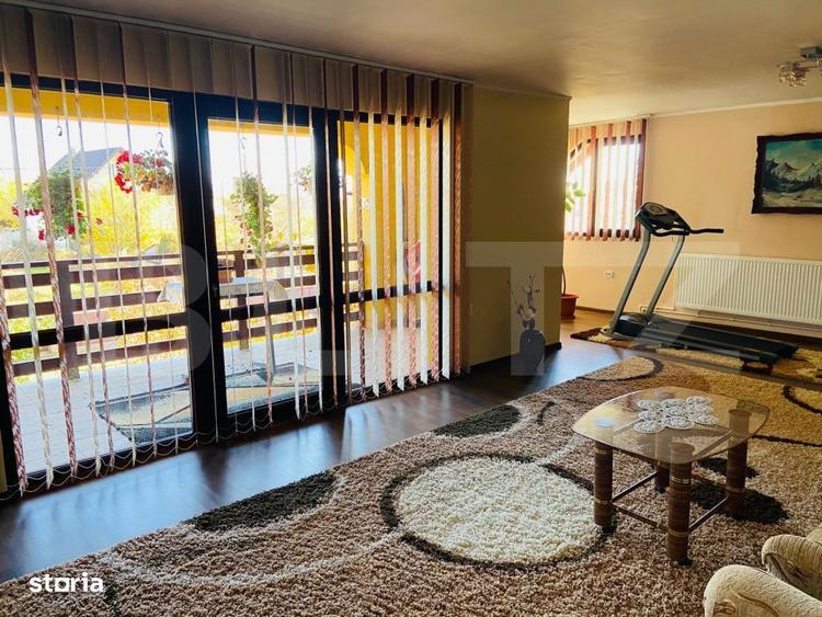 Vila Mitocu Dragomirnei, 286 mp utili, 6 camere, 25 ari teren - 9