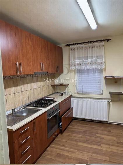 SOARELUI - 3 CAM - DECOMANDAT - 2 BAI - BOXA - CENTRALA - SPATIOS