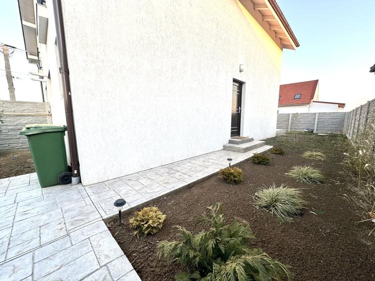 Duplex modern, 3 camere, 222 mp teren, 86 mp utili - Sanandrei - 1