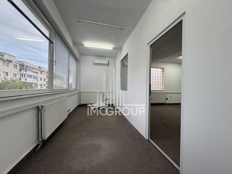 Spatiu de birouri | 3 incaperi | AC | 2 balcoane | 2 bai | 3 parcari - 6