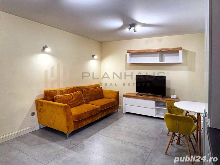 Inchiriere- 3 camere ultracentral ,etaj 1 - 1