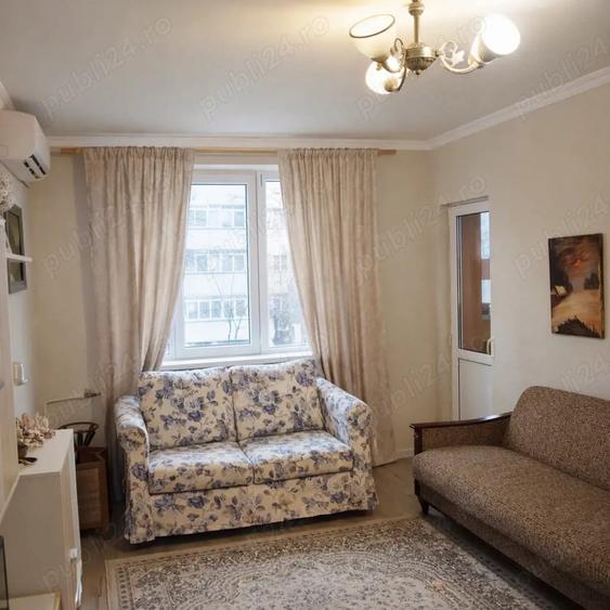 Apartament 2 camere decomandat 48 m Calea Vitan vedere lini?tita etaj 1 - 1