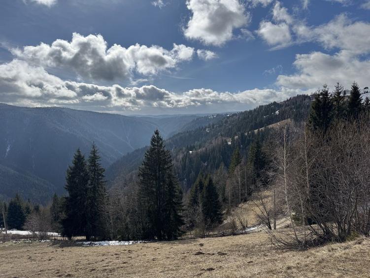 Vand teren Sat Maguri priveliste deosebita ! - 7