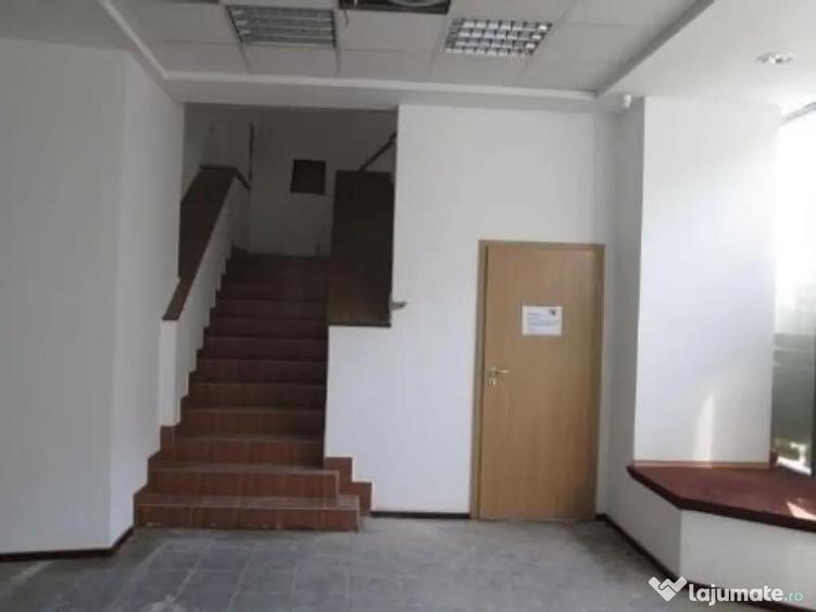Piata Unirii 800mp (S+P+M) Vad comercial Stradal - 5