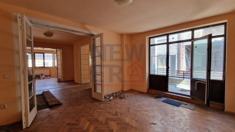 Vila cu curte de vanzare ULTRACENTRAL - 386 mp, 114 mp curte libera - 19