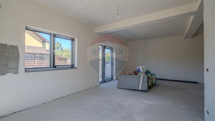 Locatie premium in Sanpetru, casa noua - Comision 0% - 8