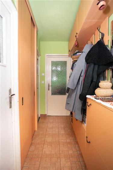 Apartament cu 2 camere, langa Onisifor Ghibu, etajul 1 - 7