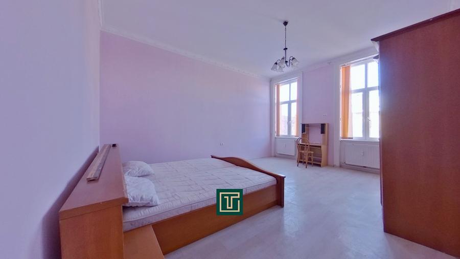 Apartament cu 2 camere de închiriat – Central, clădire istorică, ideal locuință - 2