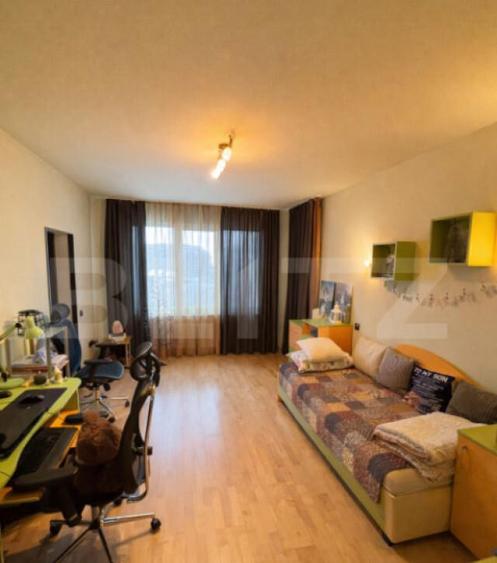 OPORTUNITATE! 5 camere, 202 mp total, 2 niveluri, 2 balcoan - 12