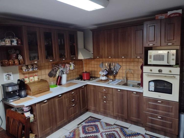 Vila de vanzare Cartier 23 August - 3