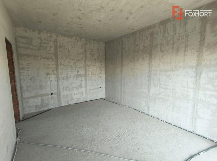 Triplex ultramodern cu 5 camere si 2 bai, in localitatea Timisoara - 9