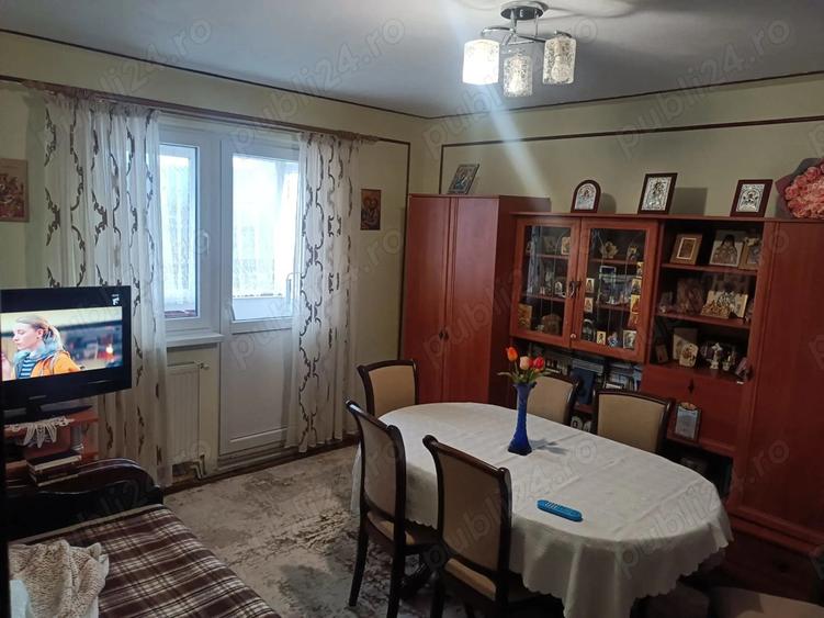 De vanzare apartament 2 camere - 2