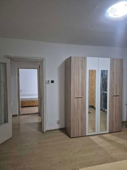 Inchiriez apartament cu 2 camere. - 4