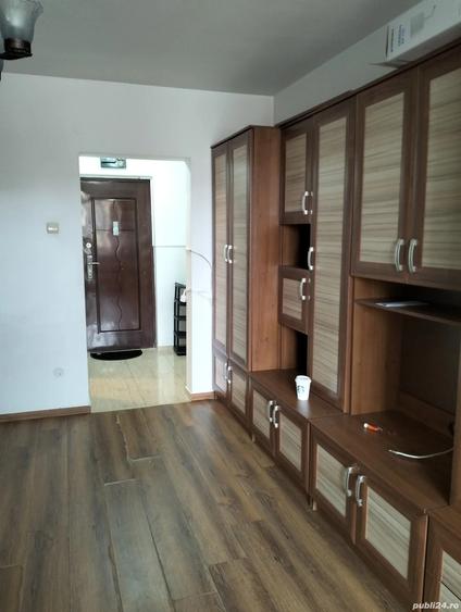 De inchiriat Garsoniera - 3