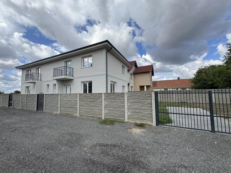 1\2 Duplex Utvin P+E,4Camere,2 Bai,Toate Utilitatile - 7