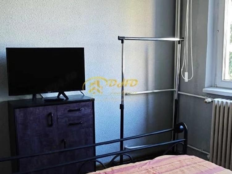 Apartament cu 2 camere semidecomandat în Tătărași