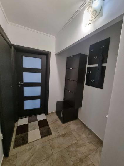 Apartament cu 2 camere semidecomandat în Primăverii